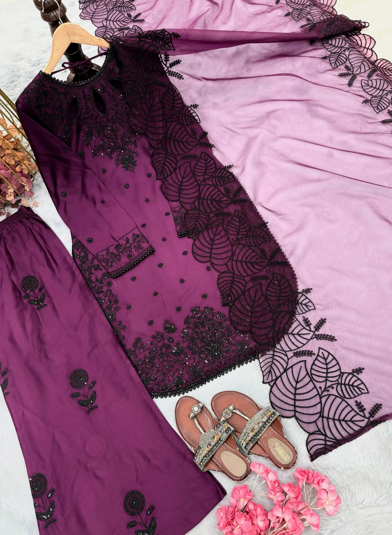Lady Lado Lady Look 041 Satin Rayon Top With Plazzo Dupatta Set — Wholesale Kurti With Bottom Dupatta, Vardan Ethnic wholesale from Surat — Photo 2