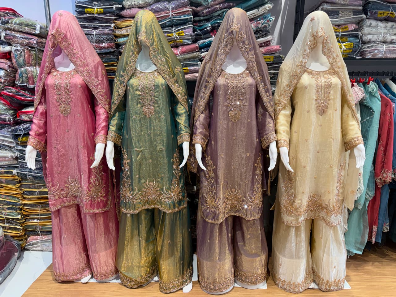 FM Fendy Crush Beads Plazzo Readymade Top Plazzo And Dupatta Set — Wholesale Kurtis wholesale from Surat — view 2