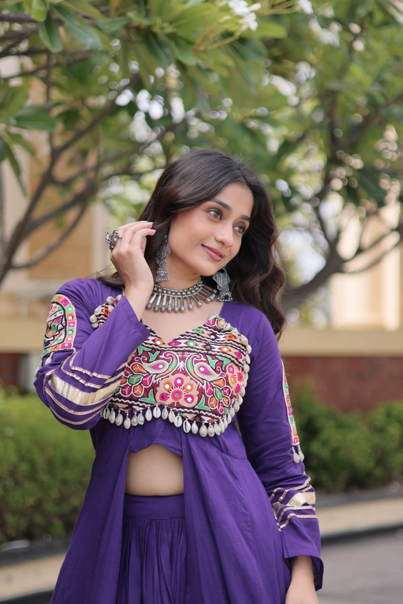 Lw 7178 Kora Cotton Real Mirror Work Navratri Lehenga Choli Collection — Lehenga wholesale from Surat - Gallery Image 10