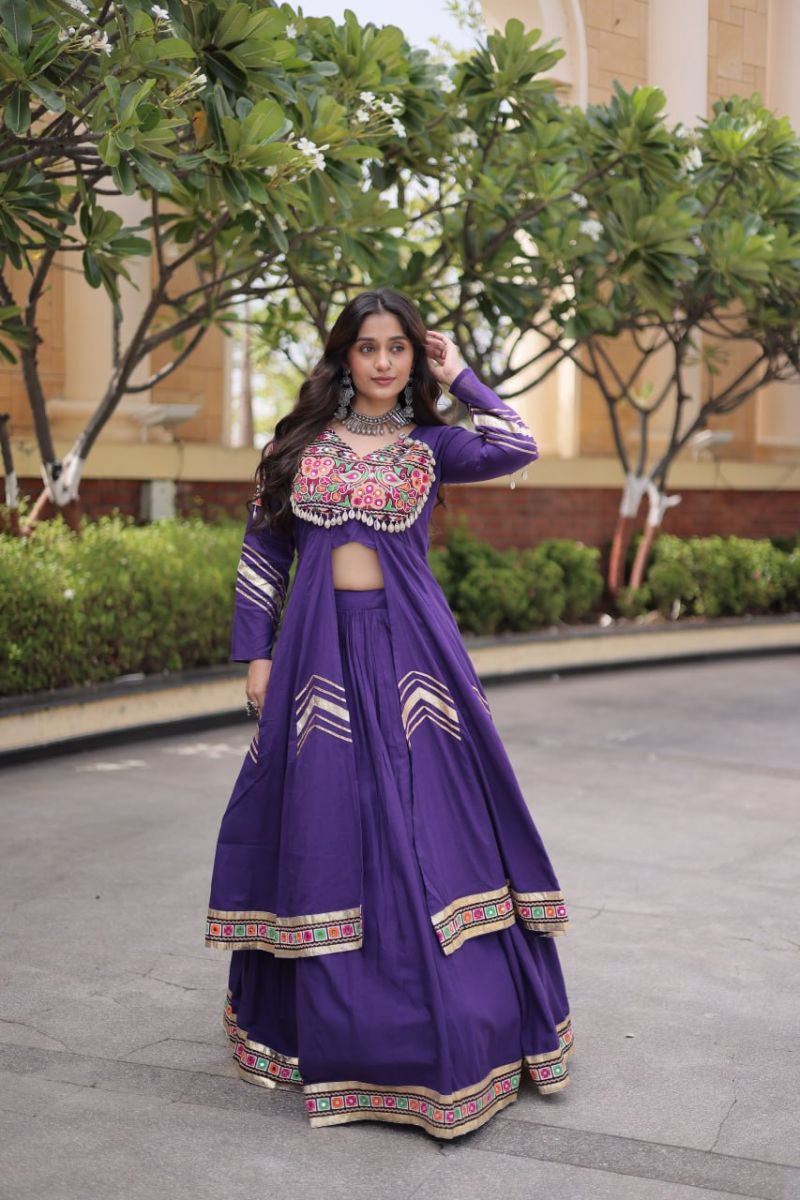 Lw 7178 Kora Cotton Real Mirror Work Navratri Lehenga Choli Collection — Lehenga wholesale from Surat - Gallery Image 11
