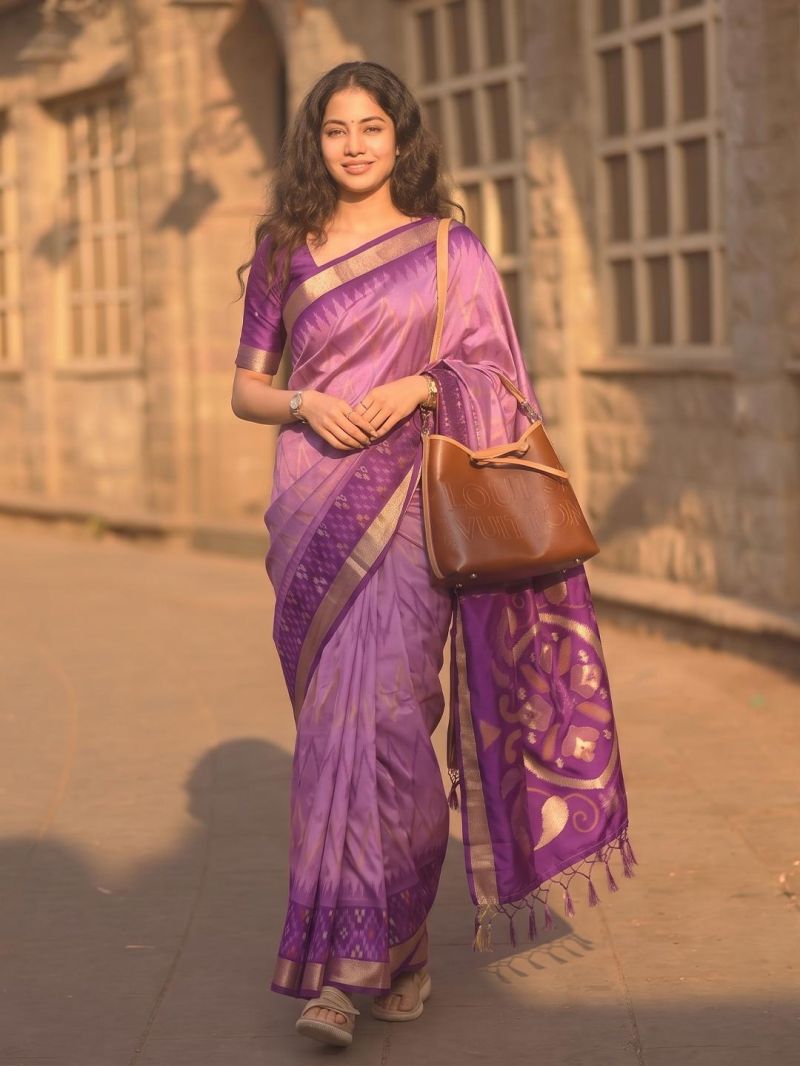 Ast Indrani Silk Soft Silk Festival Wear Saree Catalog — Organza Saree, Vardan Ethnic wholesale from Surat — Photo 5