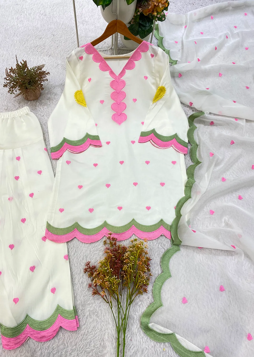 Nivara Mul Chanderi Embroidered Suit Set With Salwaar & Dupatta Set — Wholesale Kurtis, Vardan Ethnic wholesale from Surat — Photo 3