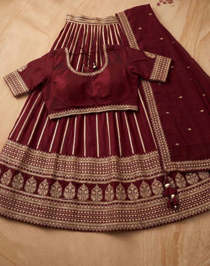 Aurraa Panghat Silk Embroidered Designer Fancy Lehenga Choli Set — Wholesale Lehenga, Vardan Ethnic wholesale from Surat — view 7