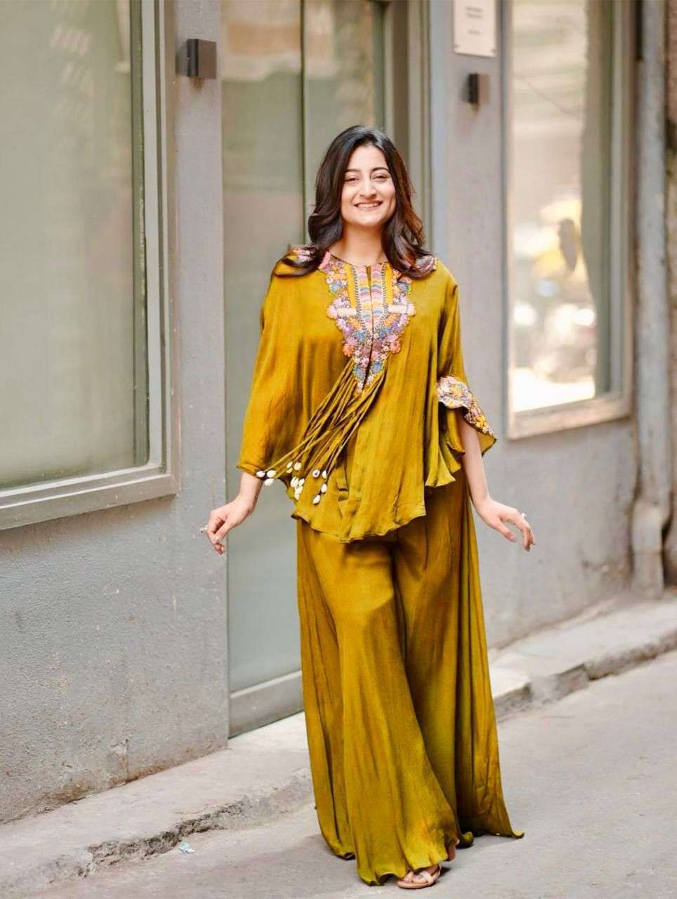 Be 349 Three Piece Indo Western Wear Catalog — Indo Western, Vardan Ethnic wholesale from Surat — view 14