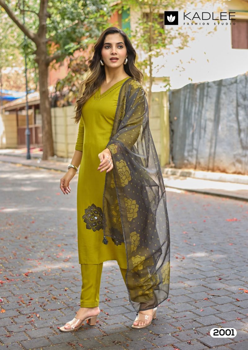 Kadlee Trisha Rayon Weaving Thread And Hand Work Kurti With Bottom Dupatta Catalog — Wholesale Kurtis, Vardan Ethnic wholesale from Surat — view 2