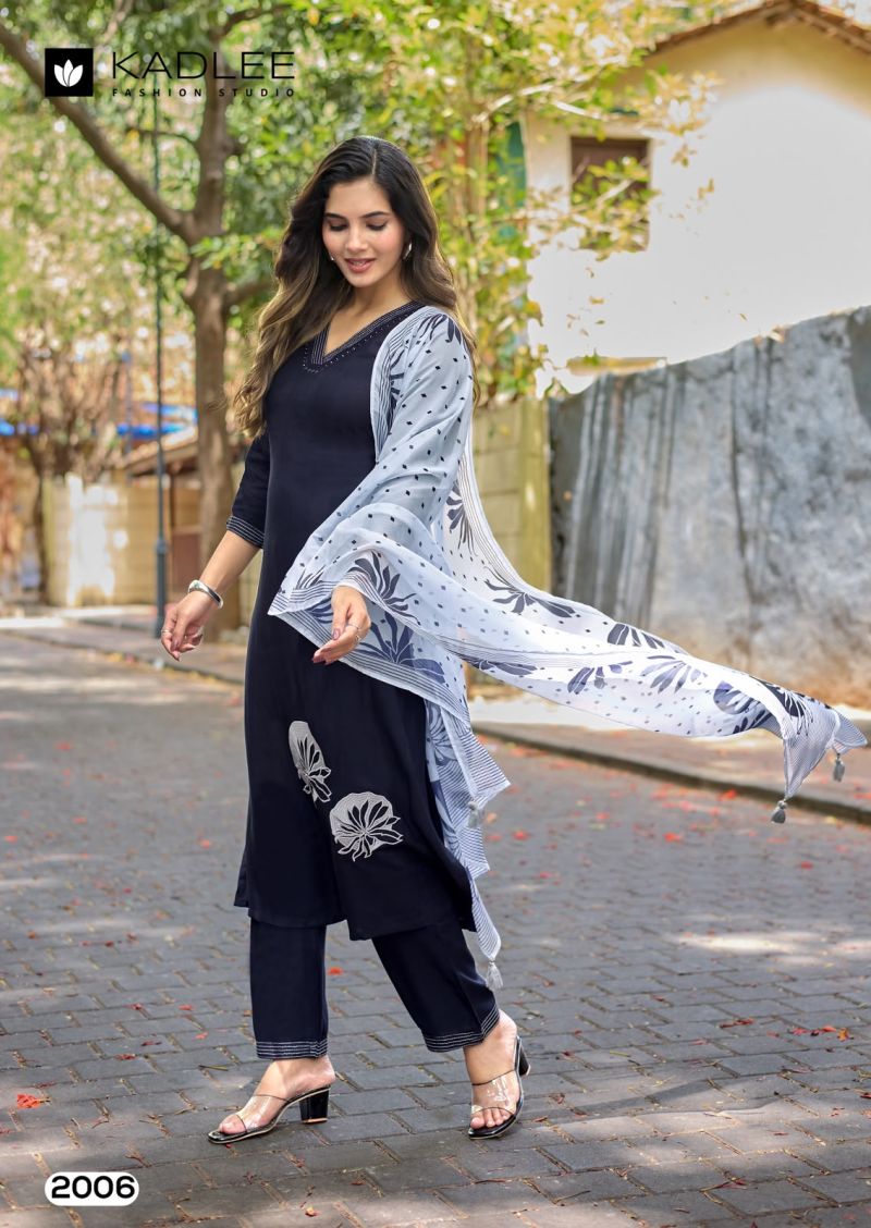 Kadlee Trisha Rayon Weaving Thread And Hand Work Kurti With Bottom Dupatta Catalog — Wholesale Kurtis, Vardan Ethnic wholesale from Surat — view 3