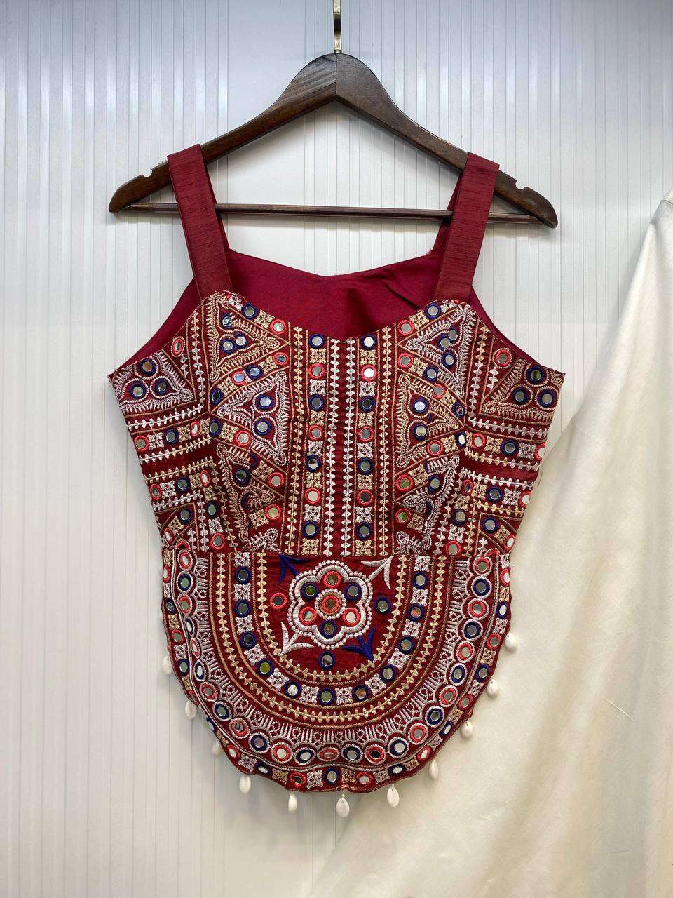 LG-652 Navratri Special Full Stitched Lehenga Choli Collection — Wholesale Lehenga, Vardan Ethnic wholesale from Surat — view 2