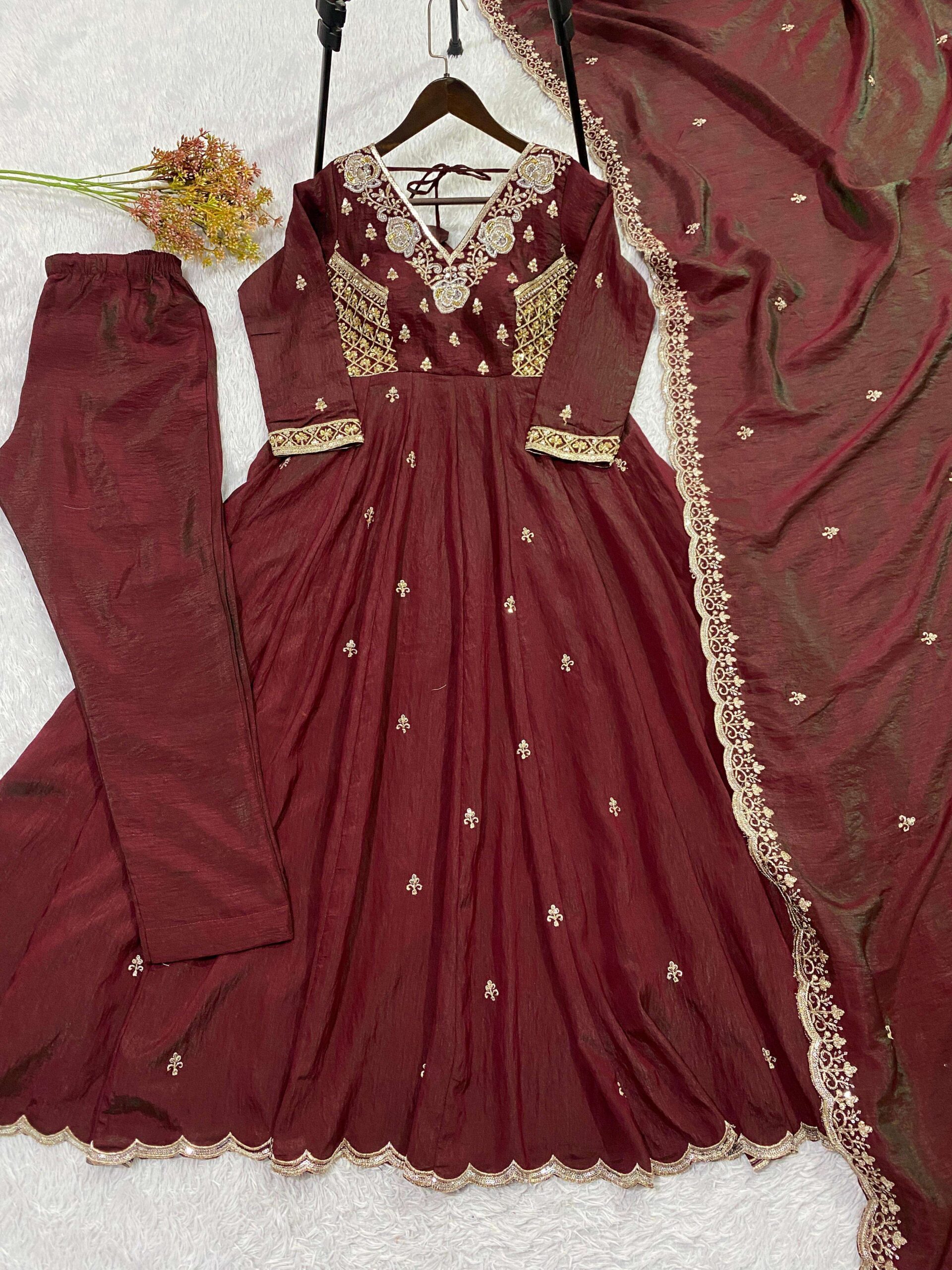 Loomeera LM-19 Designer Vichitra Gown Pant Dupatta Set for Women — Wholesale Kurti Pant Set, Vardan Ethnic wholesale from Surat — view 10