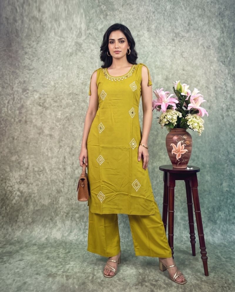 Naisha K 1189 Rayon Jacquard Manual Work Kurti With Bottom Catalog — Rayon Kurti, Naisha wholesale from Surat - Gallery Image 5