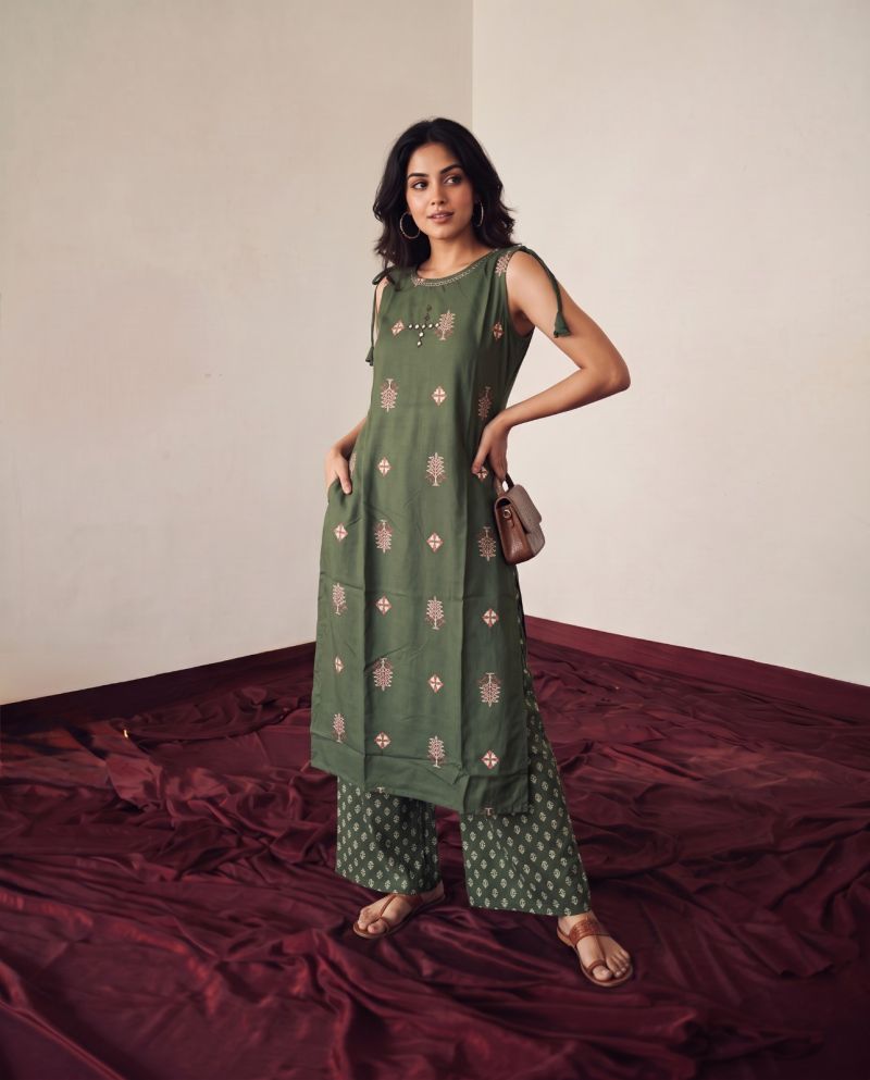 Naisha K 1212 Poly Rayon Print Manual Work Fancy Kurti With Bottom Catalog — Wholesale Kurtis, Naisha wholesale from Surat — Photo 3