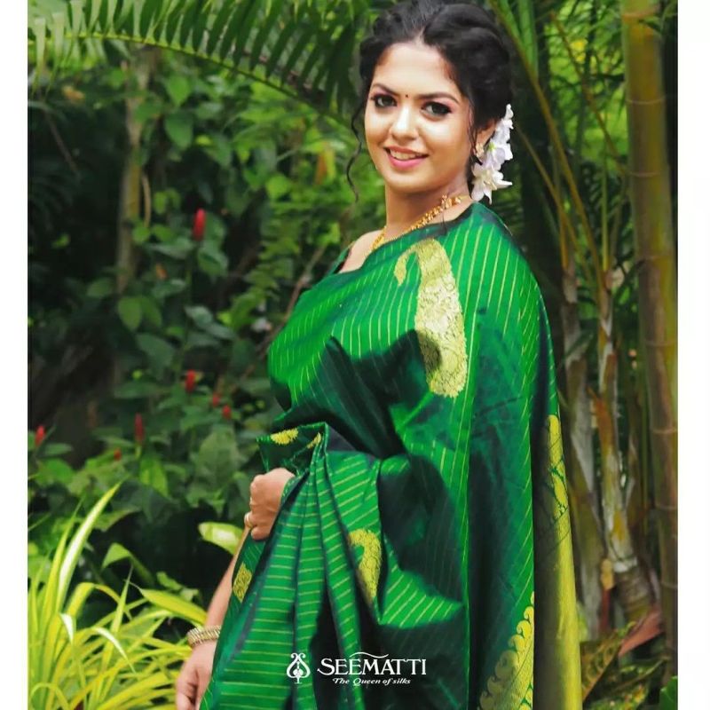 Soft Silk 4094 Lichi Silk Jacquard Work Saree Catalog — Organza Saree, Vardan Ethnic wholesale from Surat — Photo 3