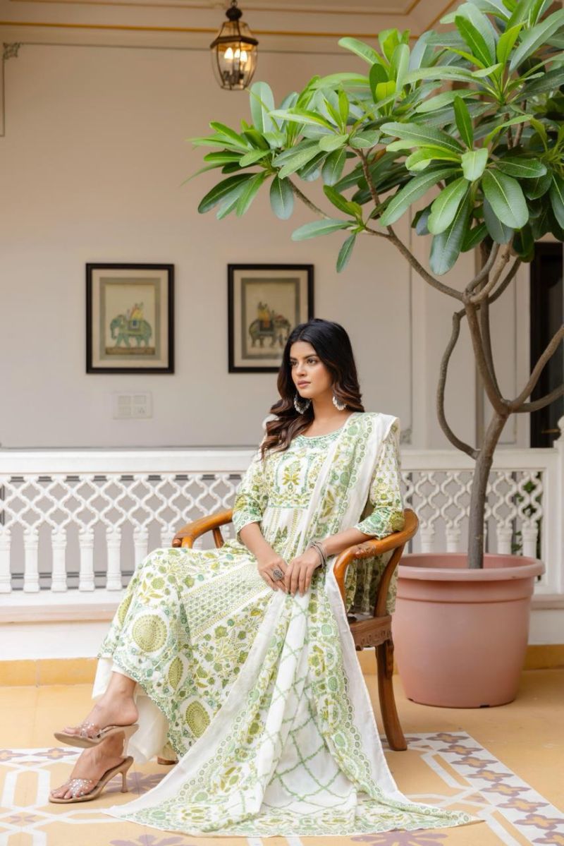 Vani Vol 5 Cotton Discharge Print Hand Work Anarkali Kurti With Bottom Dupatta Set — Wholesale Kurtis, Vardan Ethnic wholesale from Surat — view 5