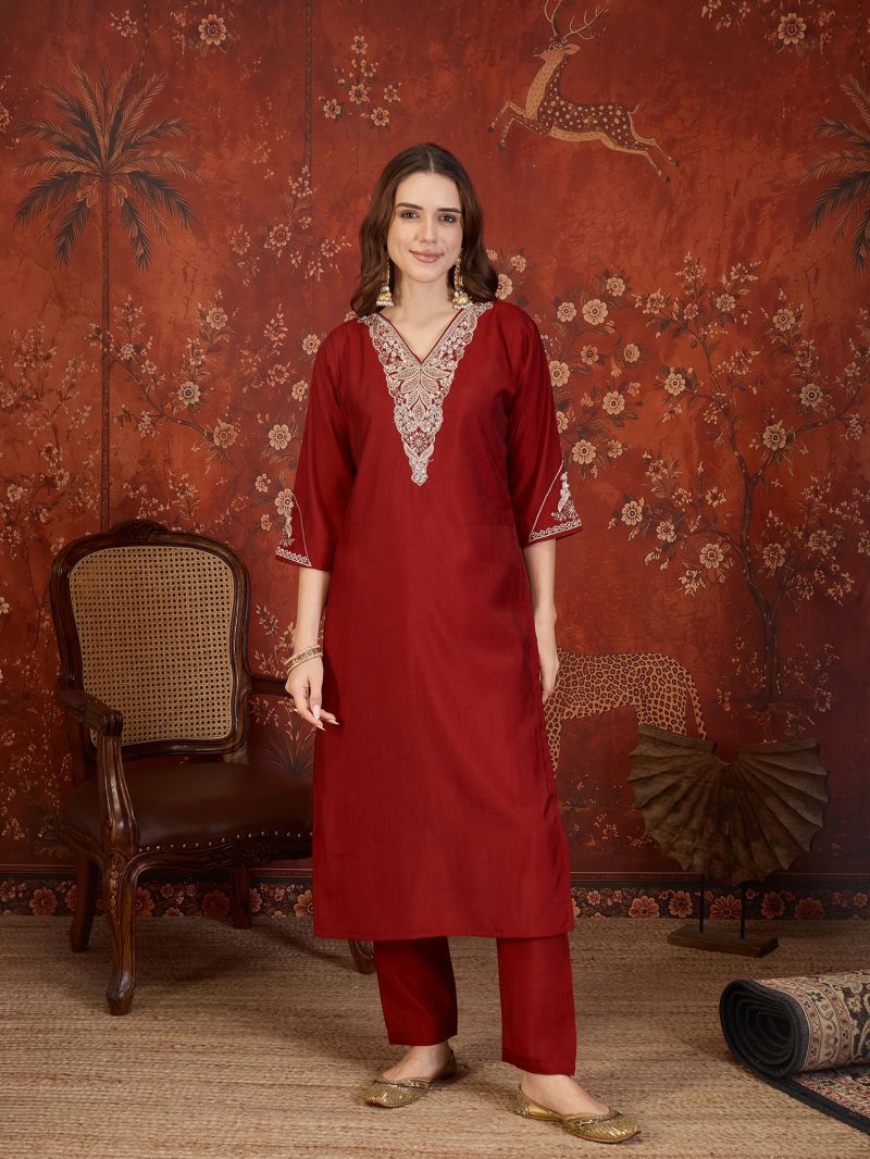 S Mahi 131 Wholesale Roman Handworked Kurti With Bottom Dupatta Collection — Wholesale Kurtis, Vardan Ethnic wholesale from Surat — Photo 5
