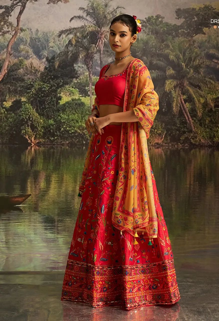 Arya Drs161 Coral Red Silk Lehenga Blouse Set Zari, Sequins Zarkan Work — Lehenga, Vardan Ethnic wholesale from Surat — Photo 4
