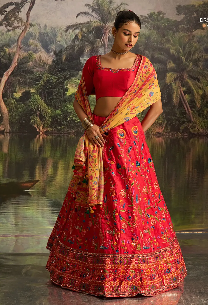 Arya Drs161 Coral Red Silk Lehenga Blouse Set Zari, Sequins Zarkan Work — Lehenga, Vardan Ethnic wholesale from Surat — Photo 5