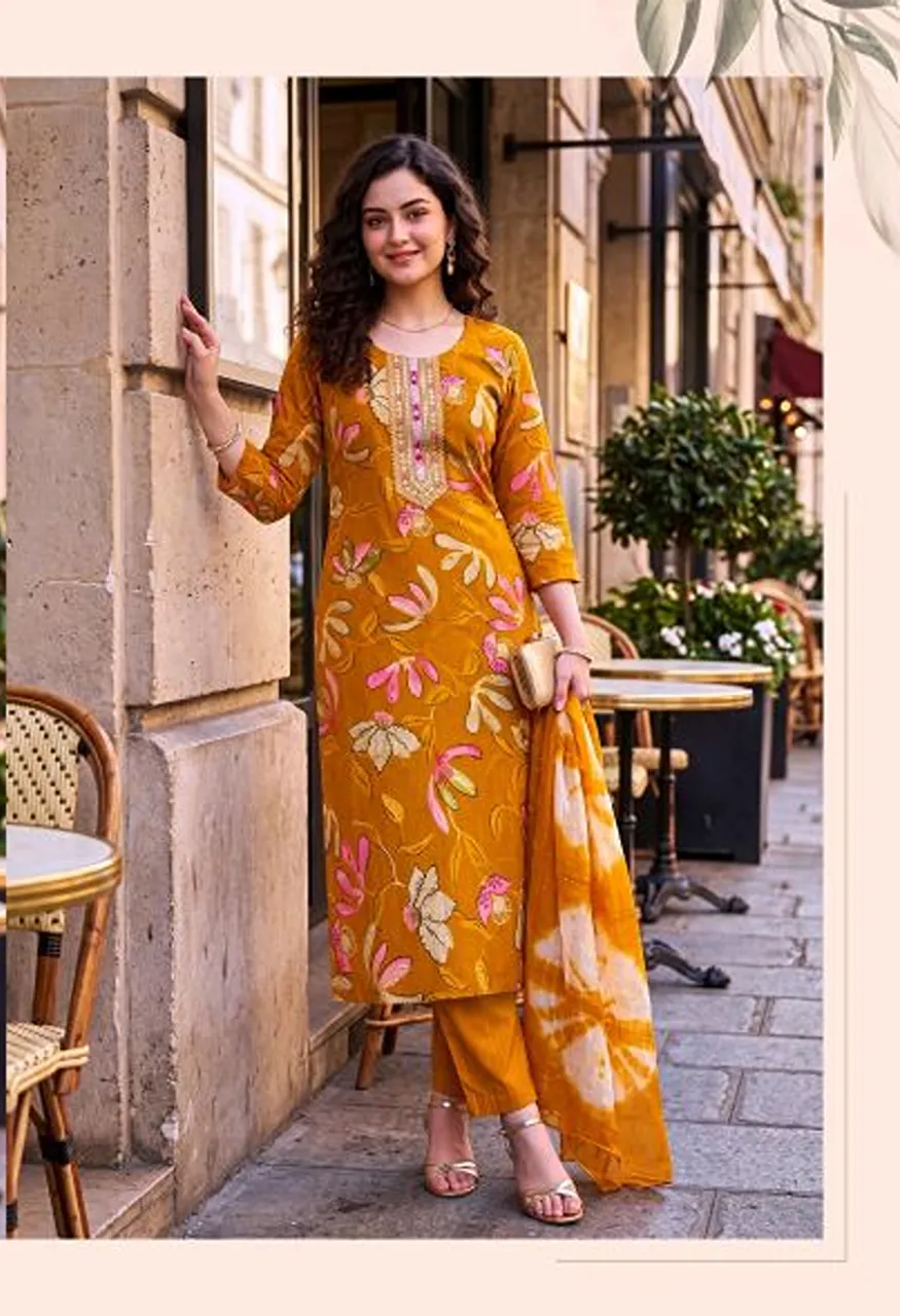 At Shruti Vatican Foil Print Kurti With Bottom Dupatta Collection — Wholesale Kurtis, Vardan Ethnic wholesale from Surat — Photo 5