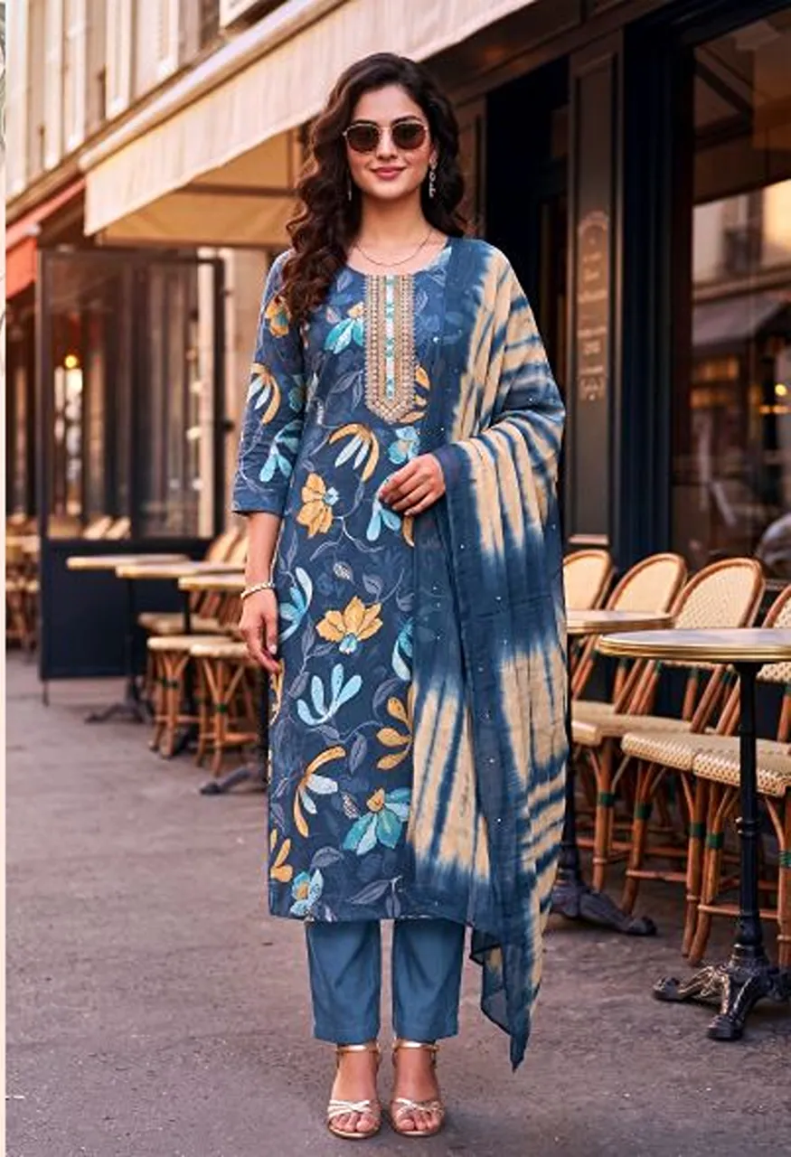 At Shruti Vatican Foil Print Kurti With Bottom Dupatta Collection — Wholesale Kurtis, Vardan Ethnic wholesale from Surat — Photo 3