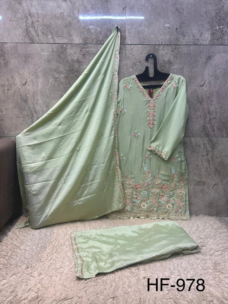 Hoor Tex 978 A To D Chinon Embroidered Designer Salwar Kameez Catalog — Wholesale Salwar Suits, hoor Tex wholesale from Surat — Photo 5