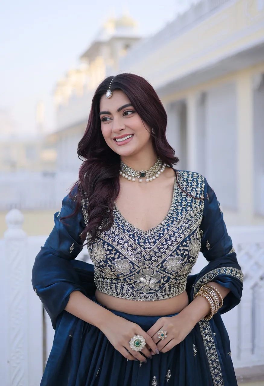 LG Leembogee Lw 7159 Zari Embroidered Designer Lehenga Choli With Dupatta Set — Singles, Vardan Ethnic wholesale from Surat — Photo 4