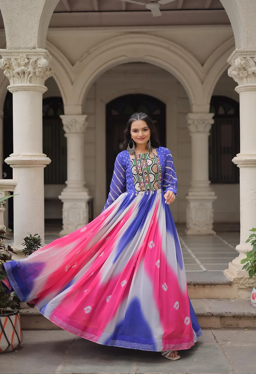 Cotton Printed Lehenga Choli with Kutchi Gamthi Embroidery Real Mirror Work — Singles, Vardan Ethnic wholesale from Surat — view 3