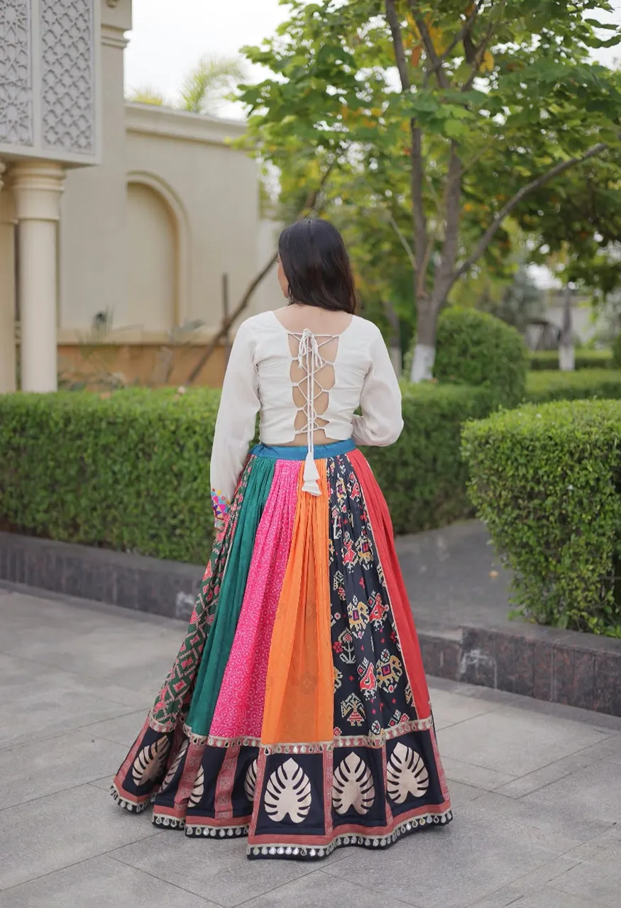 Cotton Lehenga Blouse Dupatta Set with Gota Real Mirror Lace Kutchi Gamthi Embroidery — Wholesale Lehenga, Vardan Ethnic wholesale from Surat — Photo 6