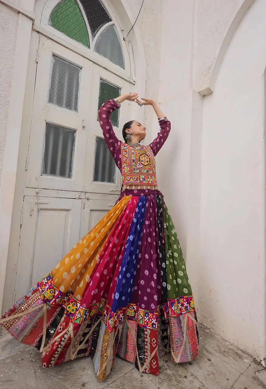 Lw 7138 Georgette Printed Kutchi Gamthi Work Designer Lehenga Blouse Set — Singles, Vardan Ethnic wholesale from Surat — Photo 3