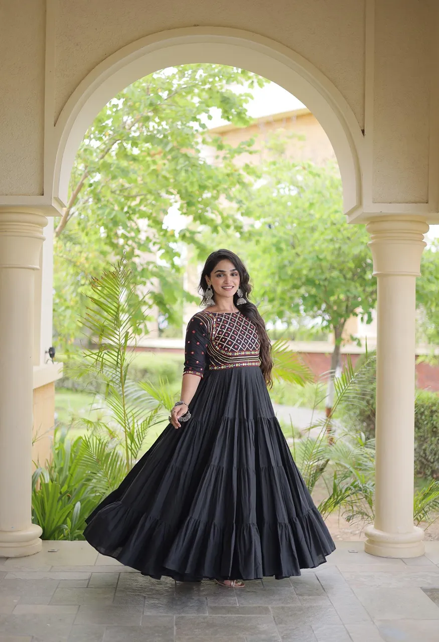 Live Wear LW-9346 Premium Kora Cotton Gown — Wholesale Kurtis, Vardan Ethnic wholesale from Surat — Photo 7