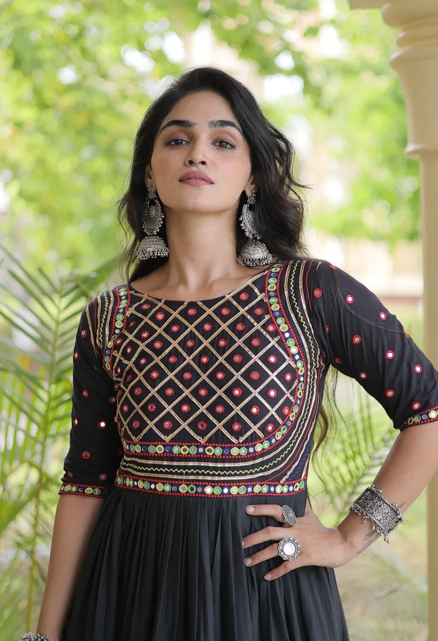 Live Wear LW-9346 Premium Kora Cotton Gown — Wholesale Kurtis, Vardan Ethnic wholesale from Surat — Photo 8