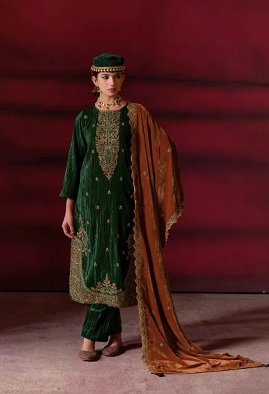 Mumtaz Arts Sanwariya Crush Velvet Embroidered Designer Salwar Kameez Catalog — Wholesale Salwar Suits, Mumtaz Arts wholesale from Surat — Photo 4