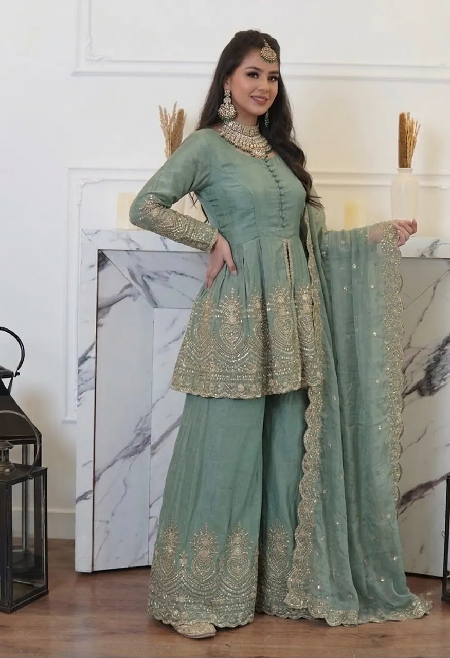 Fendy Silk Mirror Work Suit Wholesale Ethnic Wear — Wholesale Kurtis, Vardan Ethnic wholesale from Surat — Photo 2