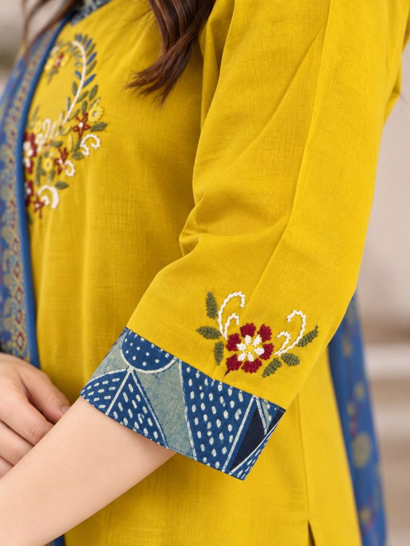 Naisha K 1321 Dhabu Cotton Embroidered Kurti With Bottom Dupatta Catalog — Wholesale Kurtis, Vardan Ethnic wholesale from Surat — view 3