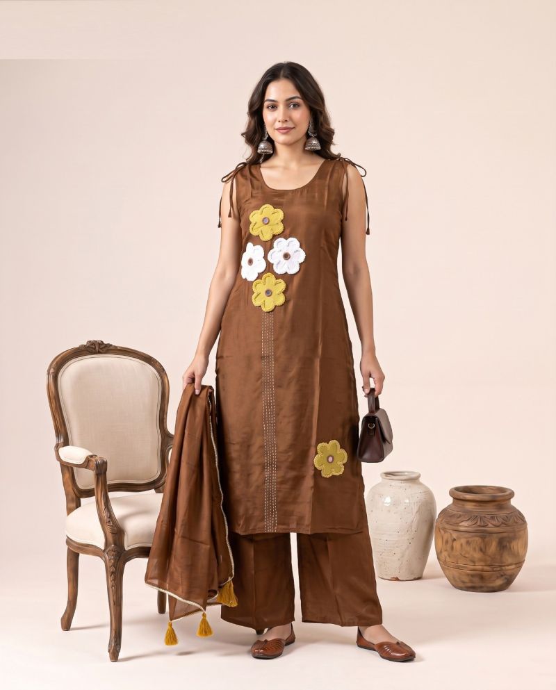 Naisha K 1362 Mul Chanderi Manual Work Kurti With Bottom Dupatta Catalog — Wholesale Kurtis, Vardan Ethnic wholesale from Surat — Photo 10