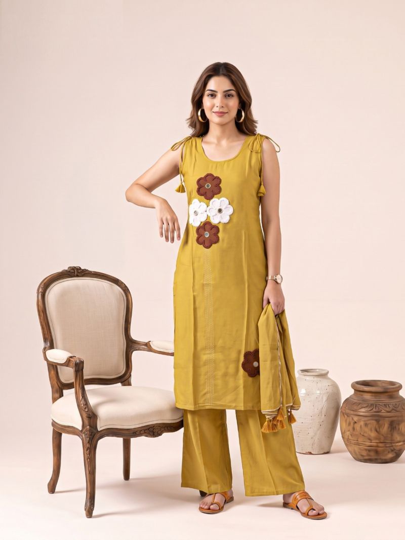 Naisha K 1362 Mul Chanderi Manual Work Kurti With Bottom Dupatta Catalog — Wholesale Kurtis, Vardan Ethnic wholesale from Surat — Photo 4