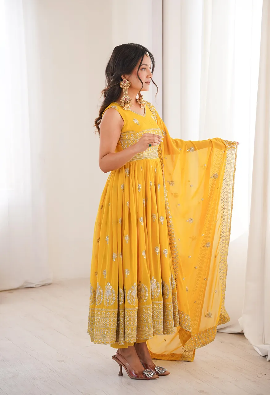 SP-91 Designer Embroidered Sequins Work Anarkali Suit with Pant & Dupatta Set — Wholesale Kurtis, SP wholesale from Surat — Photo 7