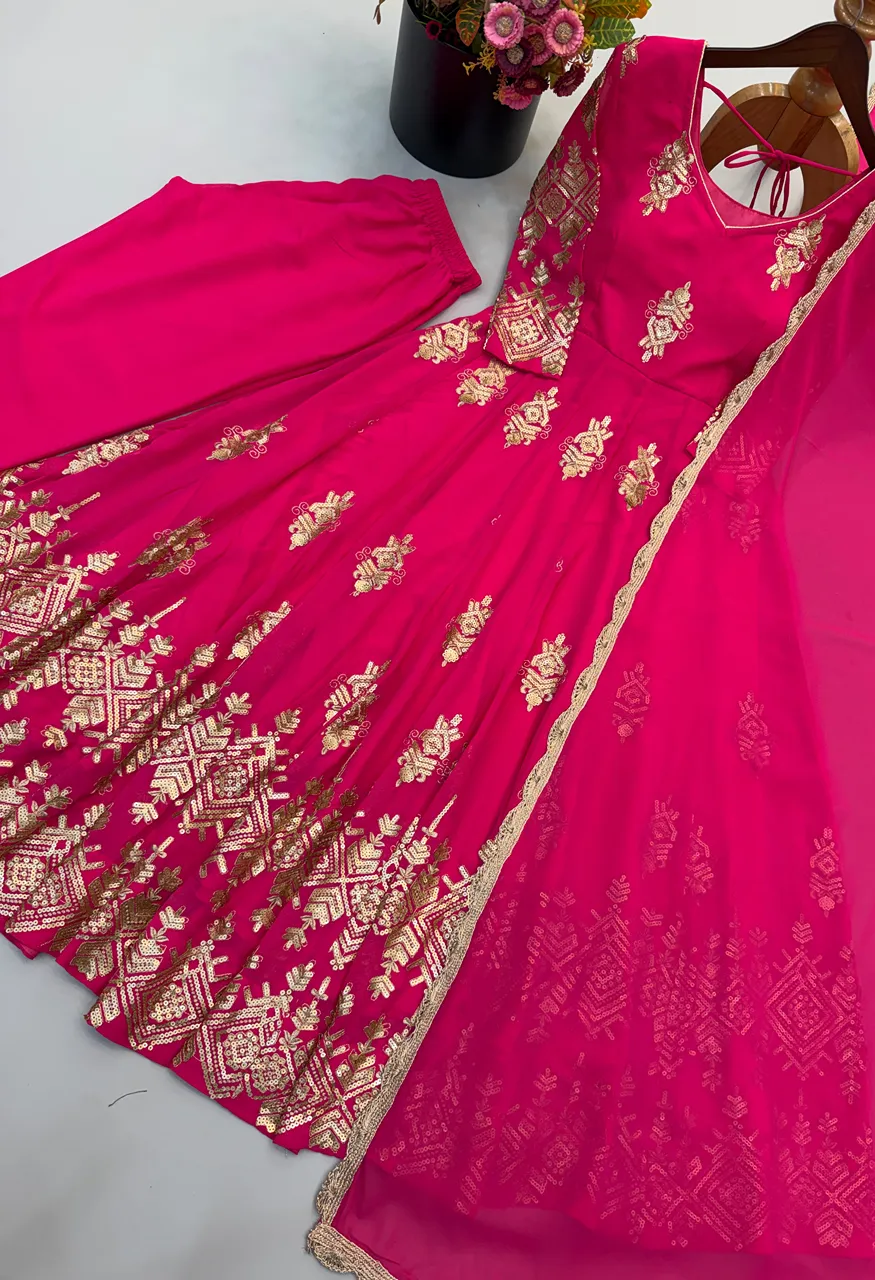 Heavy Georgette Embroidered Sequence Gown Set with Pant Dupatta — Wholesale Anarkali Kurti, Vardan Ethnic wholesale from Surat — Photo 10