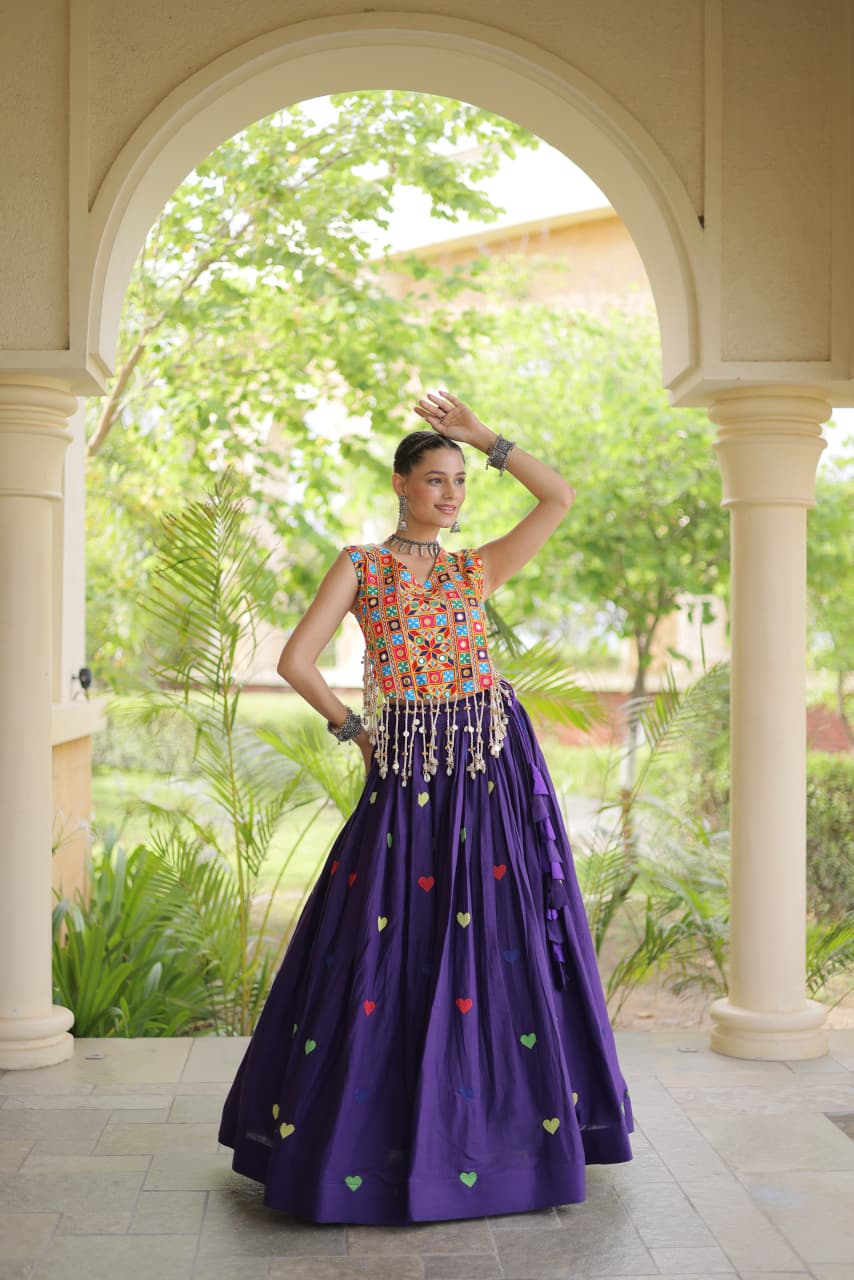 Live Wear LW-7181 Cora Cotton Lehenga Blouse Combo — Wholesale Lehenga, Vardan Ethnic wholesale from Surat — Photo 15