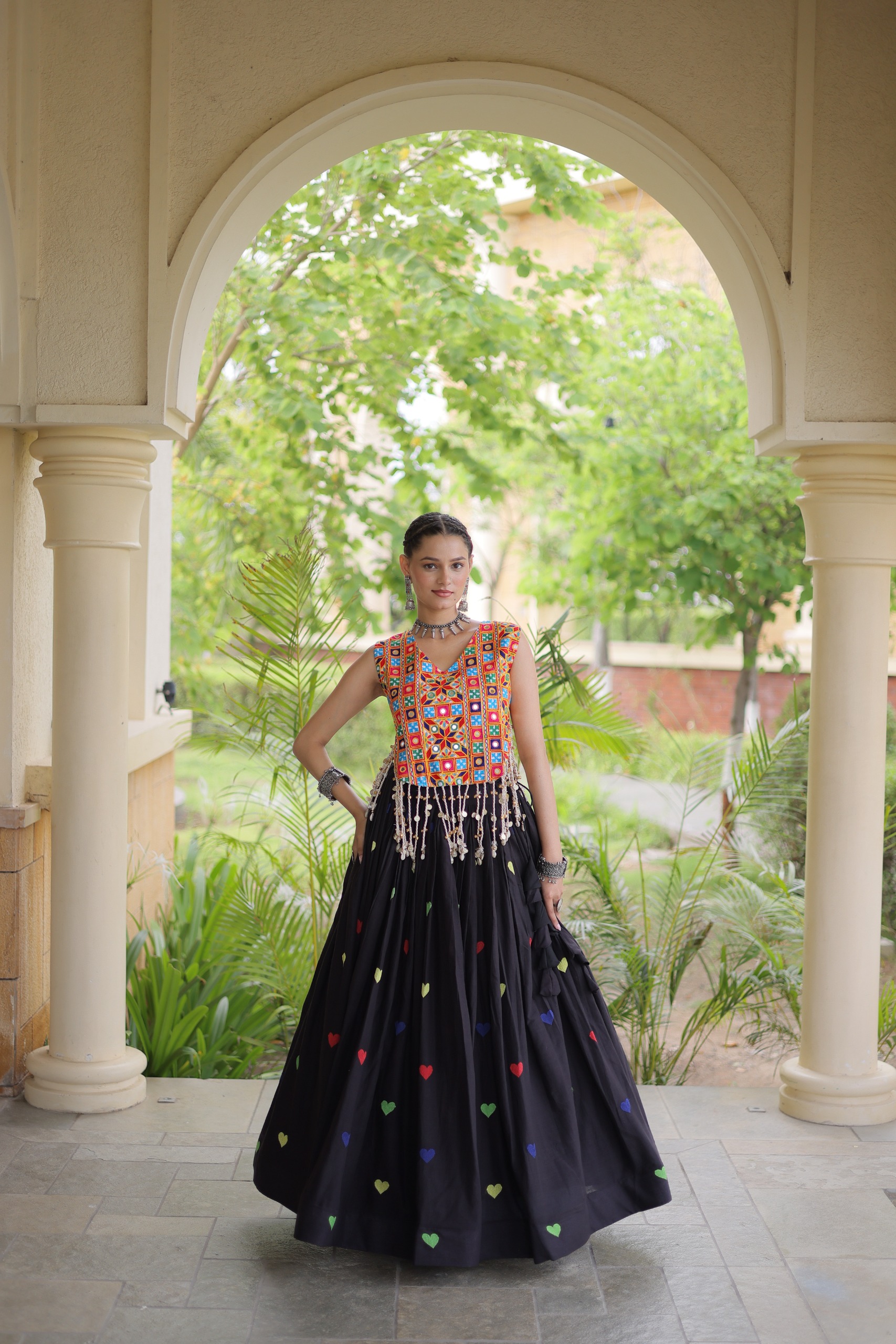 Live Wear LW-7181 Cora Cotton Lehenga Blouse Combo — Wholesale Lehenga, Vardan Ethnic wholesale from Surat — Photo 18