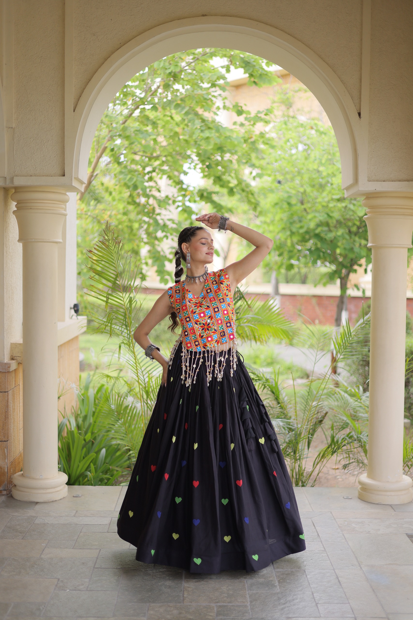 Live Wear LW-7181 Cora Cotton Lehenga Blouse Combo — Wholesale Lehenga, Vardan Ethnic wholesale from Surat — Photo 20