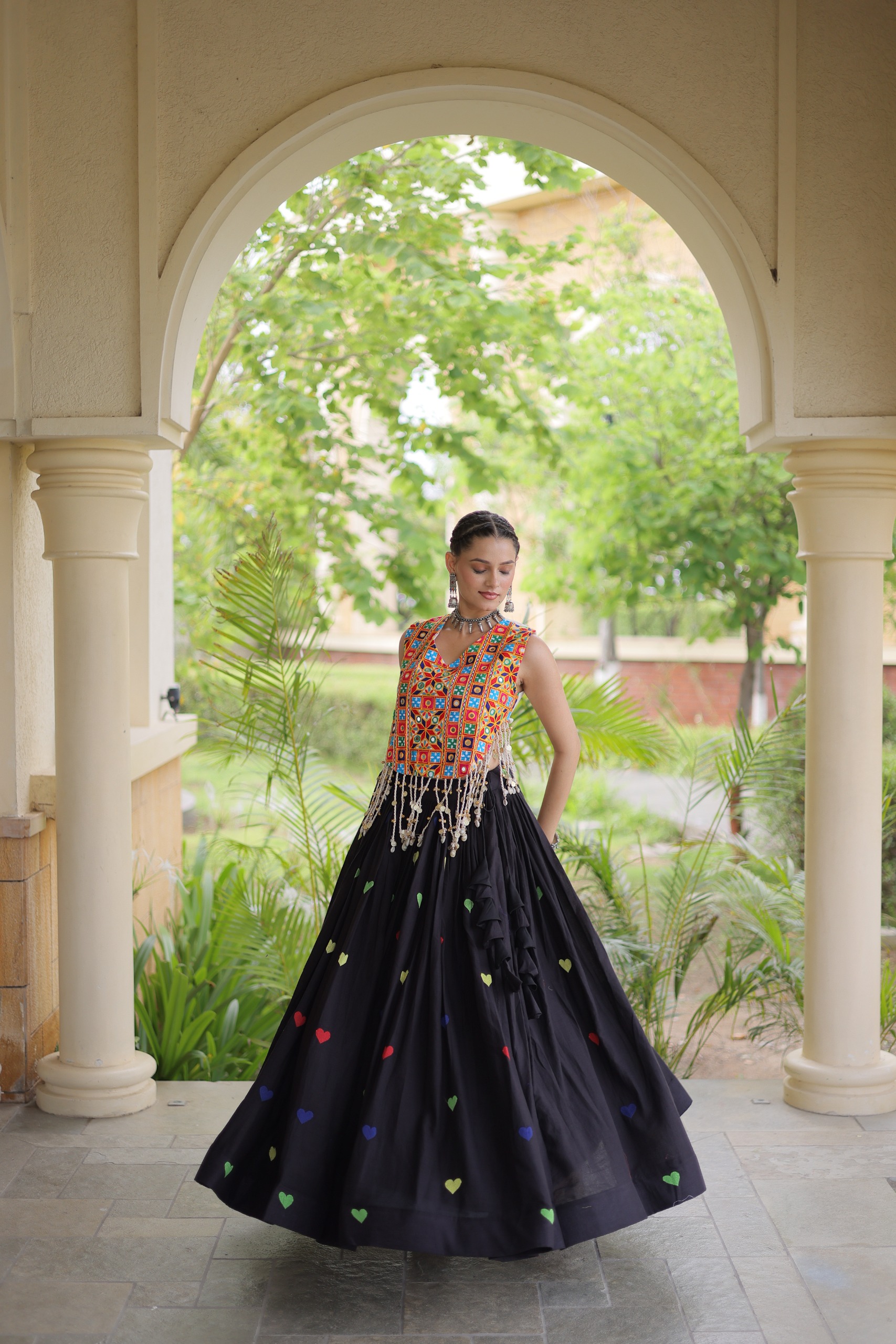 Live Wear LW-7181 Cora Cotton Lehenga Blouse Combo — Wholesale Lehenga, Vardan Ethnic wholesale from Surat — Photo 22