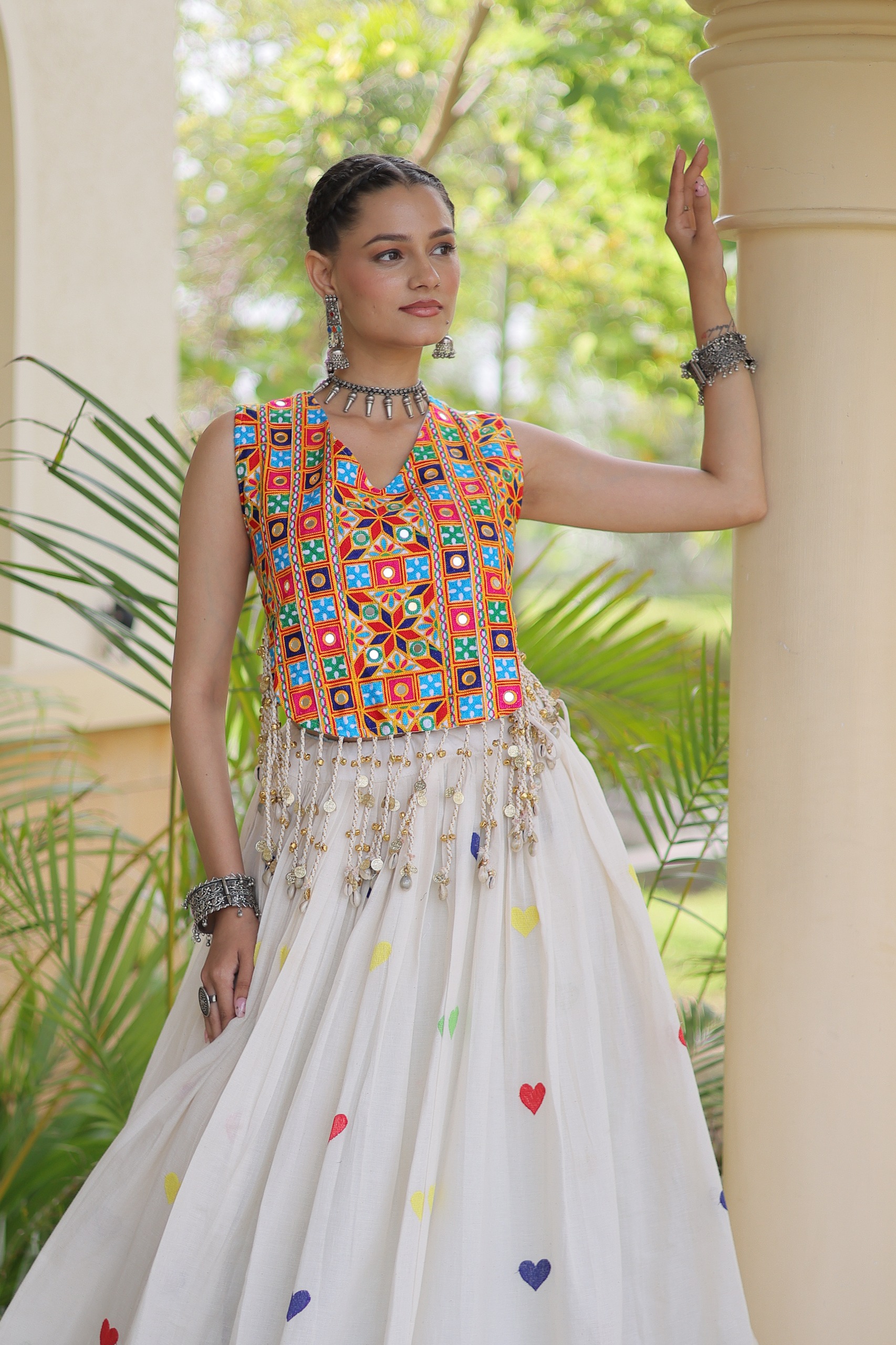 Live Wear LW-7181 Cora Cotton Lehenga Blouse Combo — Wholesale Lehenga, Vardan Ethnic wholesale from Surat — Photo 26