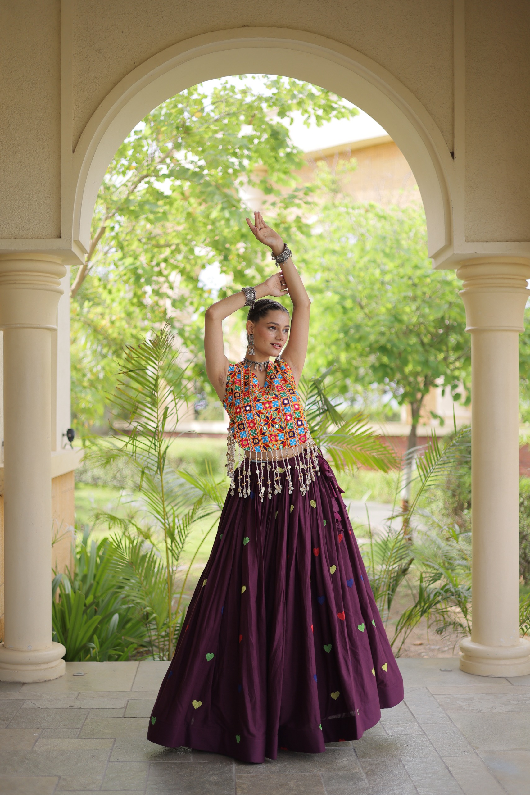 Live Wear LW-7181 Cora Cotton Lehenga Blouse Combo — Wholesale Lehenga, Vardan Ethnic wholesale from Surat — Photo 27