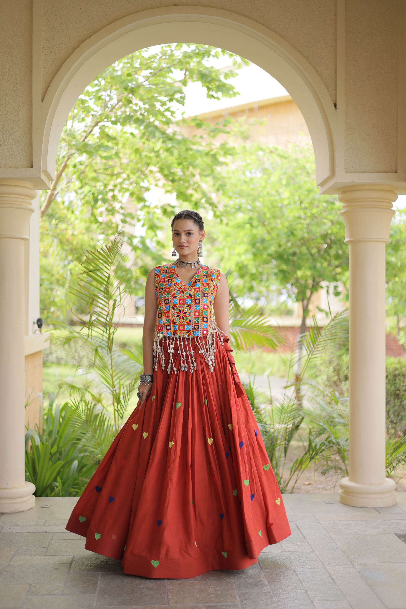 Live Wear LW-7181 Cora Cotton Lehenga Blouse Combo — Wholesale Lehenga, Vardan Ethnic wholesale from Surat — Photo 32