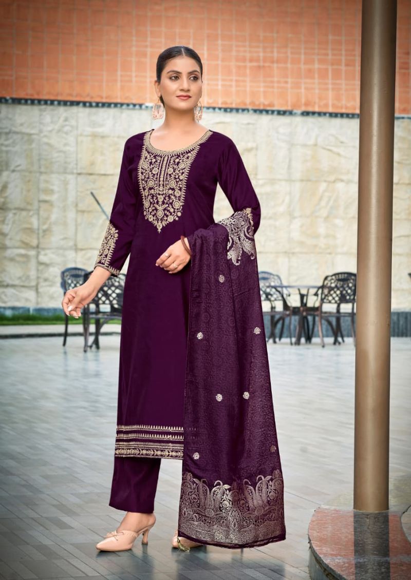 Woodee Veda Vol 2 Viscose Gadhwal Sequence Work Kurti With Bottom Dupatta Catalog — Wholesale Kurtis, Woodee wholesale from Surat — Photo 4