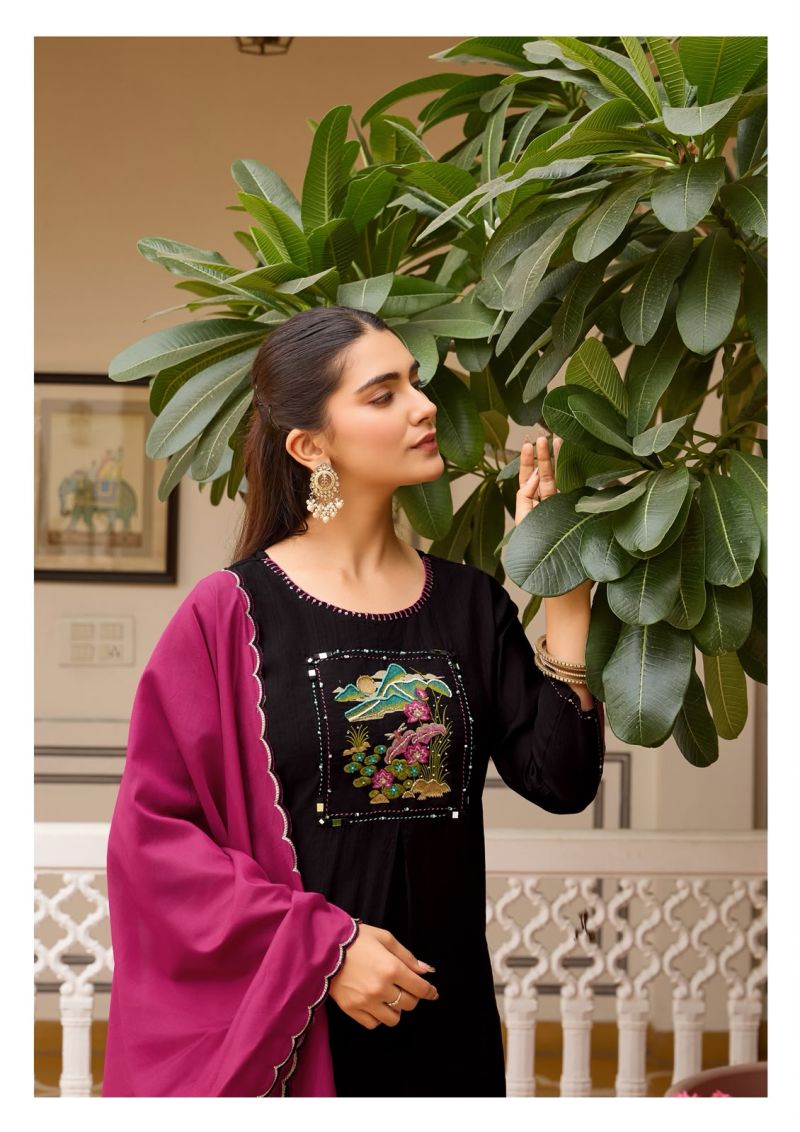 Wooglee Utsavi Viscose Weaving Thread Worked Kurti With Bottom Dupatta Catalog — Wholesale Kurtis, Wooglee Fashion wholesale from Surat — Photo 5