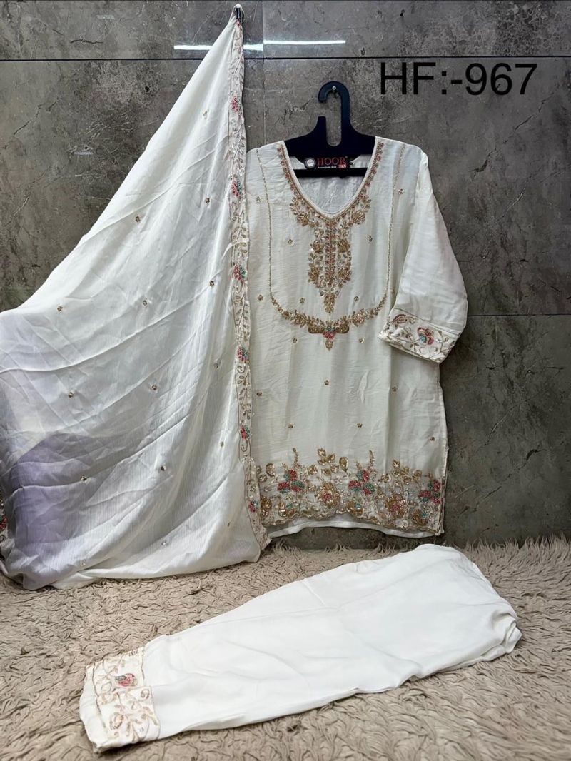 Hoor Tex 967 A To D Star Chiffon Embroidered Designer Salwar Kameez — Wholesale Pakistani Suits, Vardan Ethnic wholesale from Surat — view 5