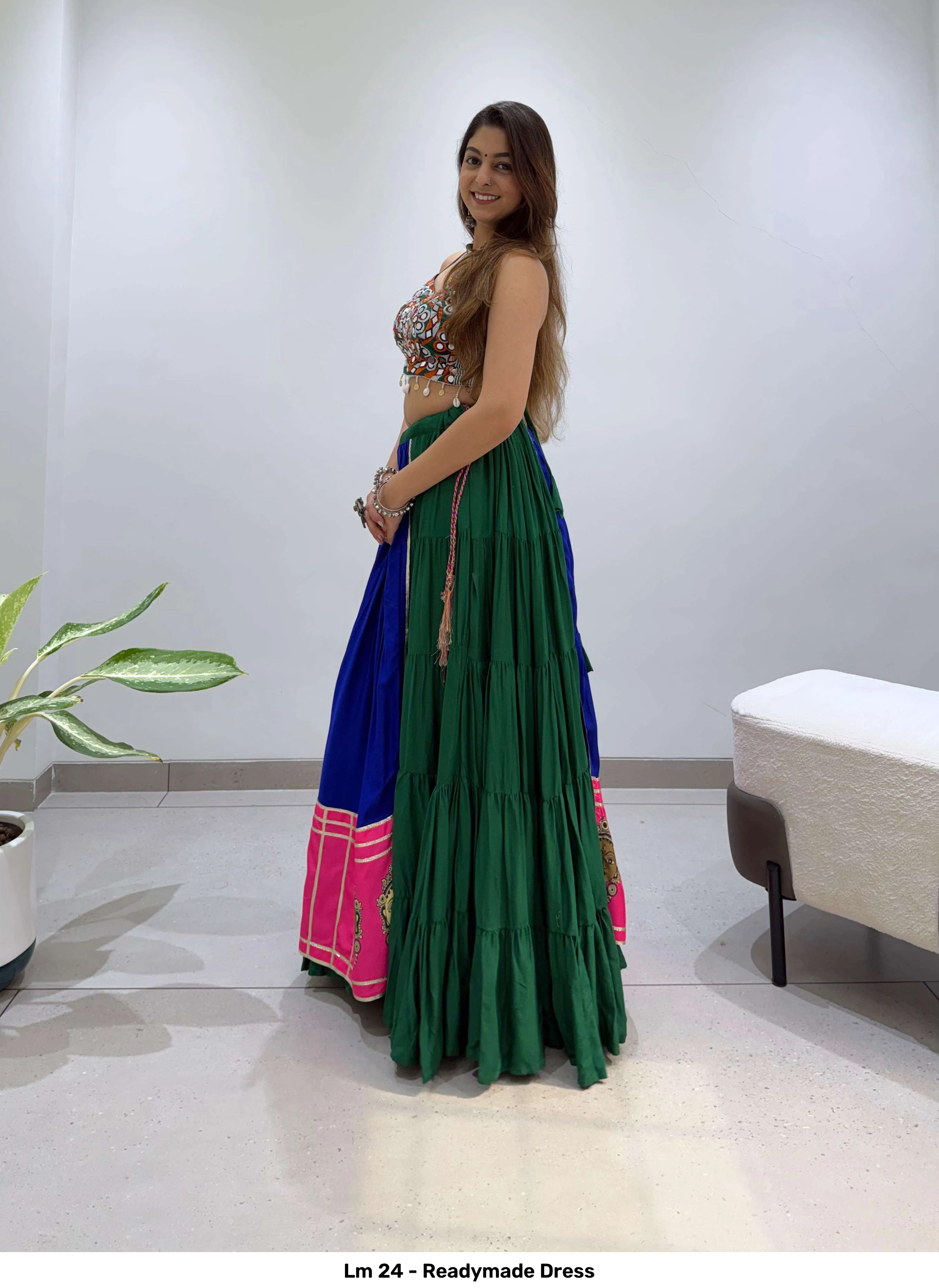 Lm 24 - Readymade Dress — Wholesale Readymade Suit, Vinayak Enterprise wholesale from Surat — Photo 4