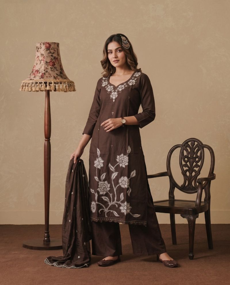 Naisha K 1233 Dhabu Cotton Embroidered Kurti WIth Bottom Dupatta Set — Wholesale Kurtis, Naisha wholesale from Surat — Photo 4