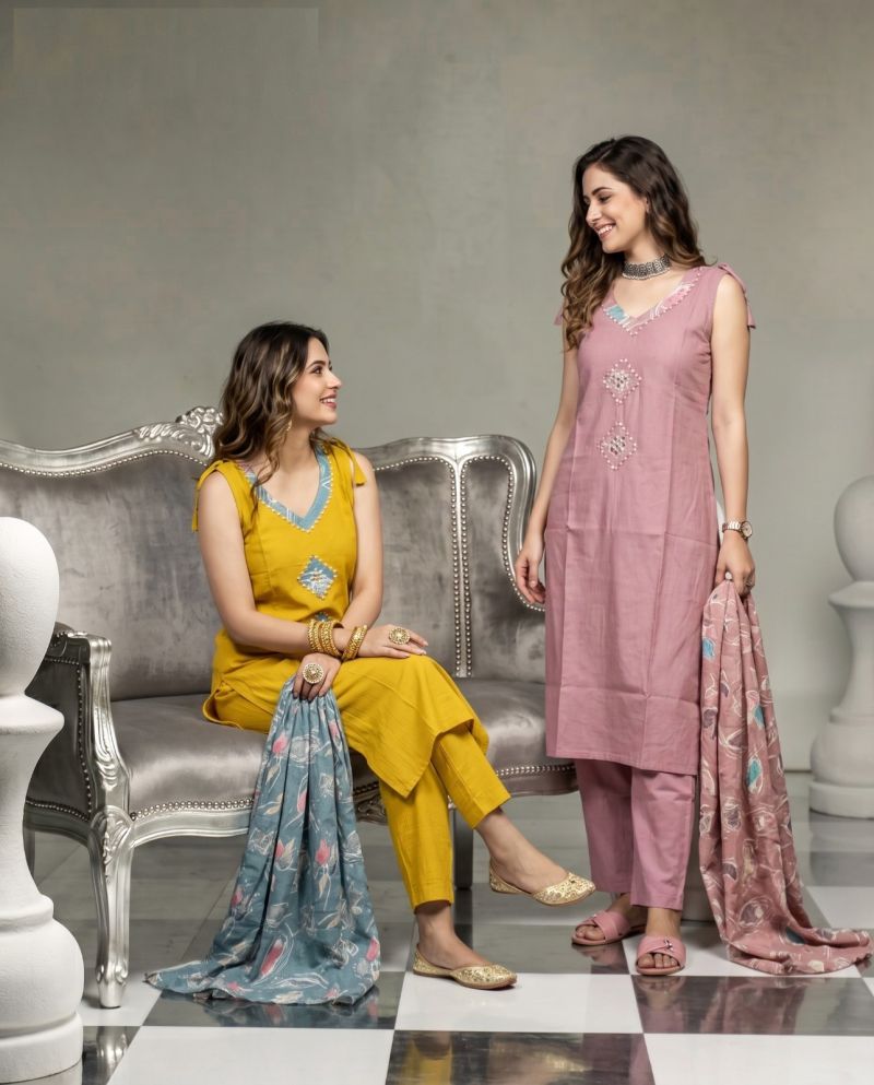 Naisha K 1235 Vatican Manual Work Fancy Kurti With Bottom Dupatta Catalog — Wholesale Kurtis, Vardan Ethnic wholesale from Surat — Photo 4