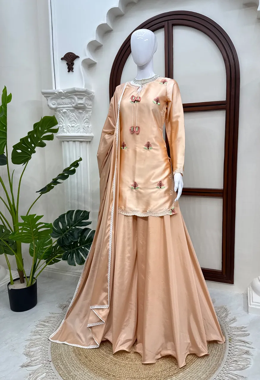 6080 Japan Satin Thread Work Ready-to-Wear Suit Set — Wholesale Kurtis, Vardan Ethnic wholesale from Surat — view 4
