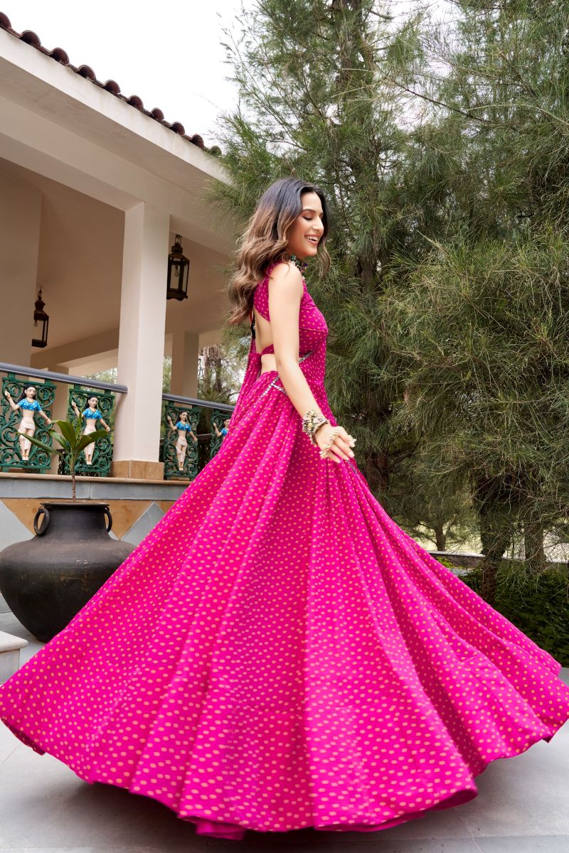 Taraa L 1743 Georgette Bandhej Printed Navratri Lehenga Choli — Wholesale Lehenga wholesale from Surat — Photo 6